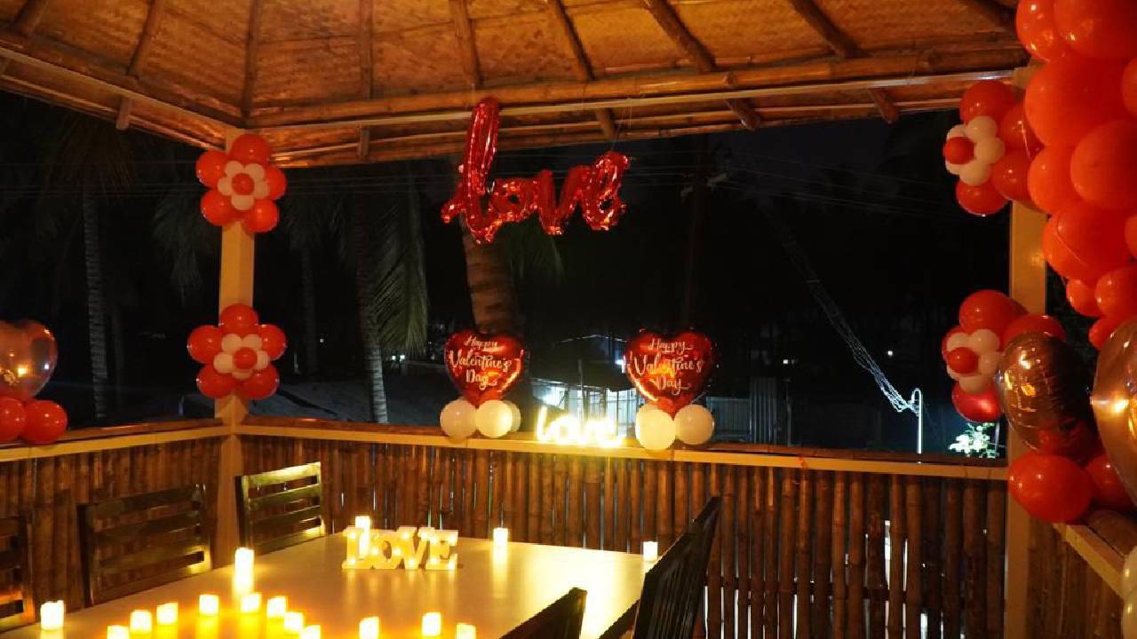 Surprise Valentines Day Decorations
