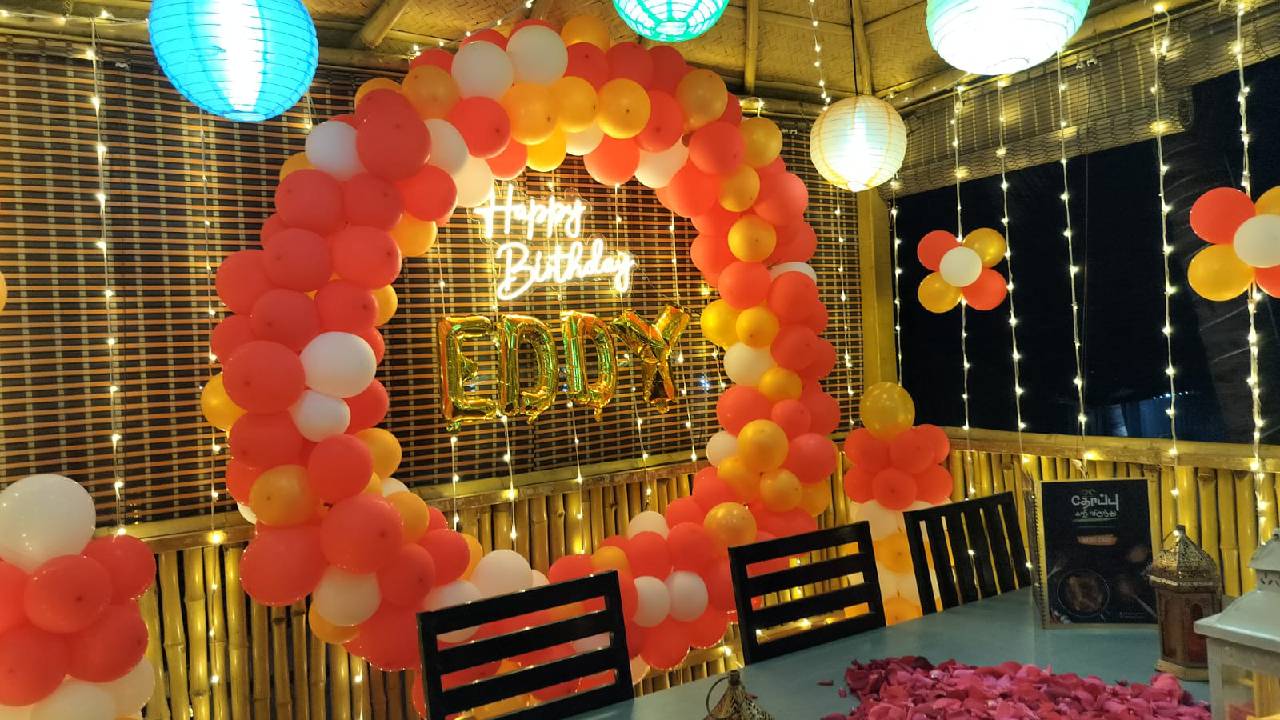 A ring of Circle Birthday Celebration Event